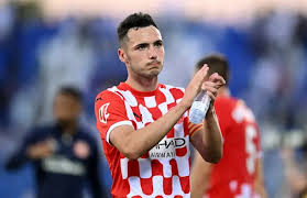 Arsenal Submit €10m Offer for Girona Defender Arnau Martinez