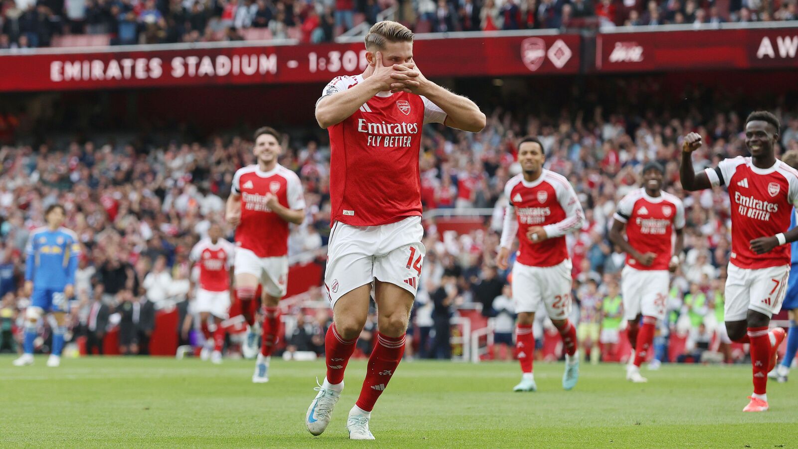 Arsenal Top Premier League After 5-0 Over Leeds as Viktor Gyökeres Stars in Big Win