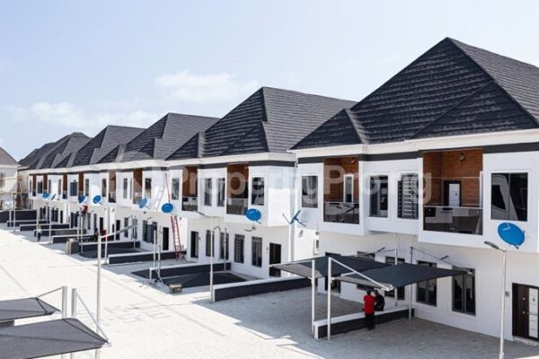 Lagos Govt Declares 176 Estates Illegal Over Unauthorized Estate Layout. Lagos Govt Declares 176 Estates Illegal Over Unauthorized Layout.