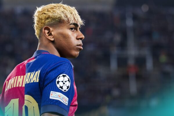 Lamine Yamal Scores Brace as Barcelona Cruise Past Como in Final Pre-Season Clash Lamine Yamal Scores Brace as Barcelona Cruise Past Como in Final Pre-Season Clash