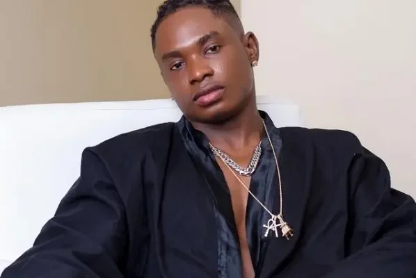 Lil Kesh Reportedly Stabbed in Lagos Robbery, Loses Millions in Jewelry Lil Kesh Reportedly Stabbed in Lagos Robbery, Loses Millions in Jewelry