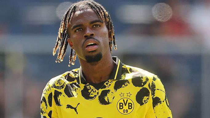 Chelsea’s Chukwuemeka Seals Long-Term Move to Borussia Dortmund