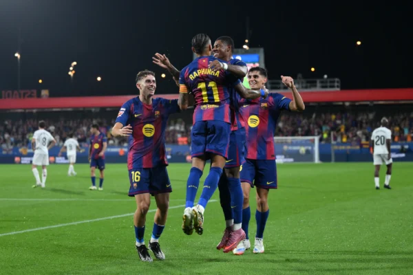 Barcelona Blows Away Valencia 6-0 in Dominant LaLiga Statement