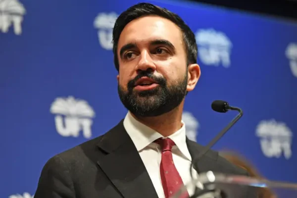 Governor Hochul Endorses Zohran Mamdani, Signaling Shift in NYC Mayoral Race