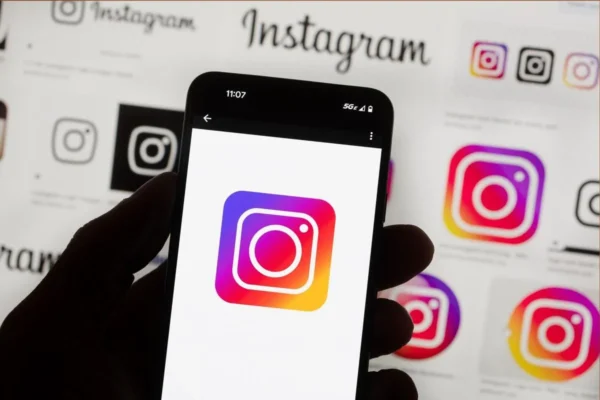 Instagram Design Choices Put Teens at Risk, Report Finds