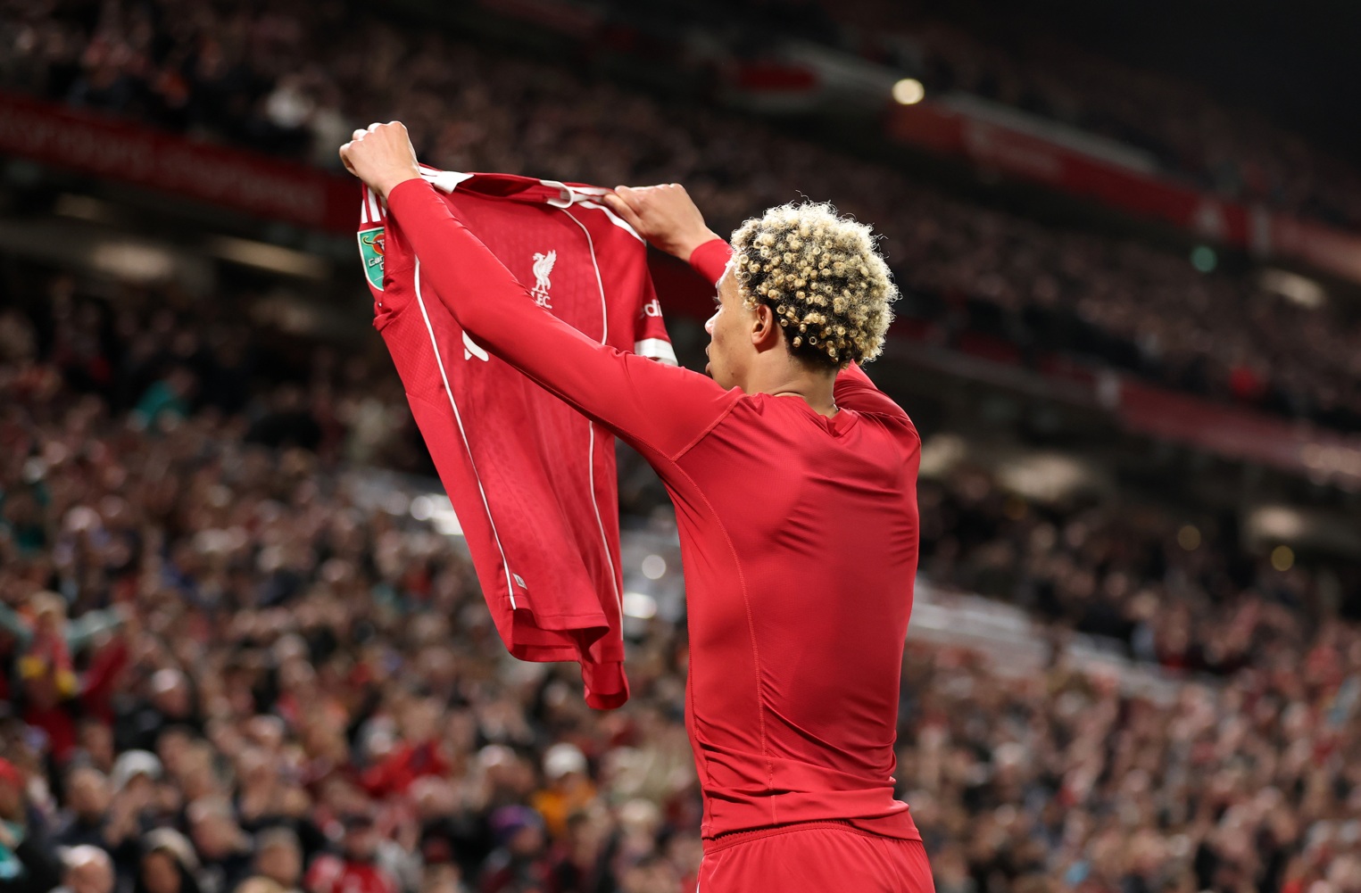 Isak, Ekitike Secure Liverpool Win Over Southampton