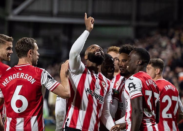 Brentford Stun Liverpool 3-2 as Reds’ Slump Deepens