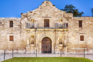 CEO of Alamo Historic Site Resigns After Criticism CEO of Alamo Historic Site Resigns After Criticism