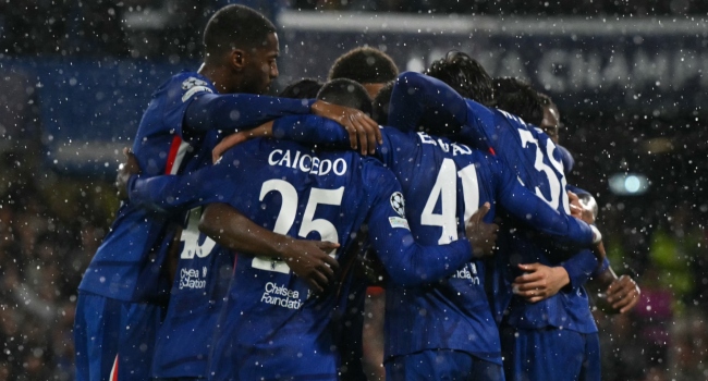 Chelsea Hammer Ajax 5-1 in the Champions League