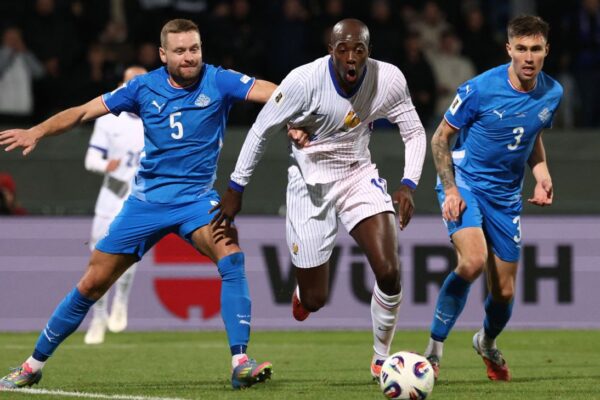 France Held 2-2 by Iceland in Qualifier