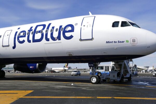 JetBlue Passengers Hospitalized After Emergency Landing in Florida