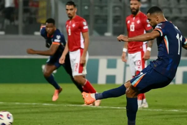 Netherlands Dominate Malta 4-0 in World Cup Qualifier