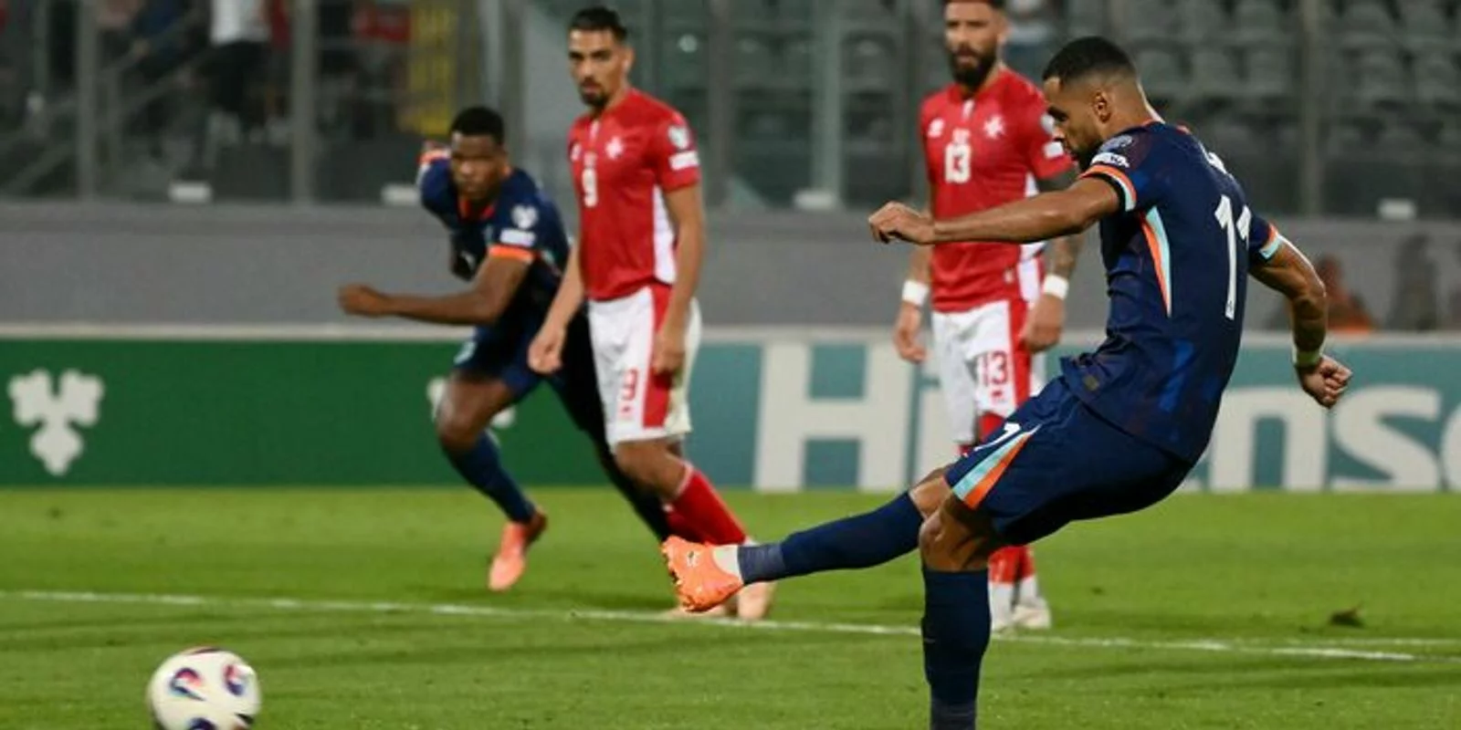Netherlands Dominate Malta 4-0 in World Cup Qualifier