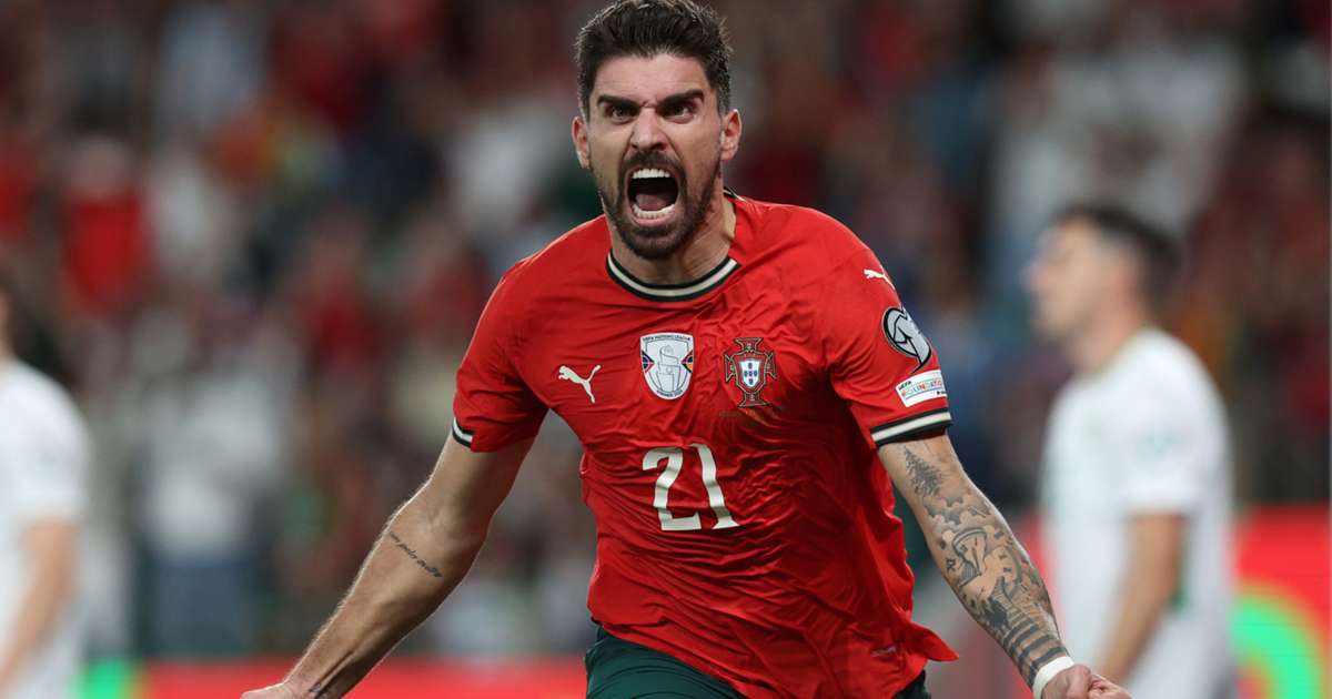 Neves’ Last-Minute Header Keeps Portugal Perfect vs Ireland