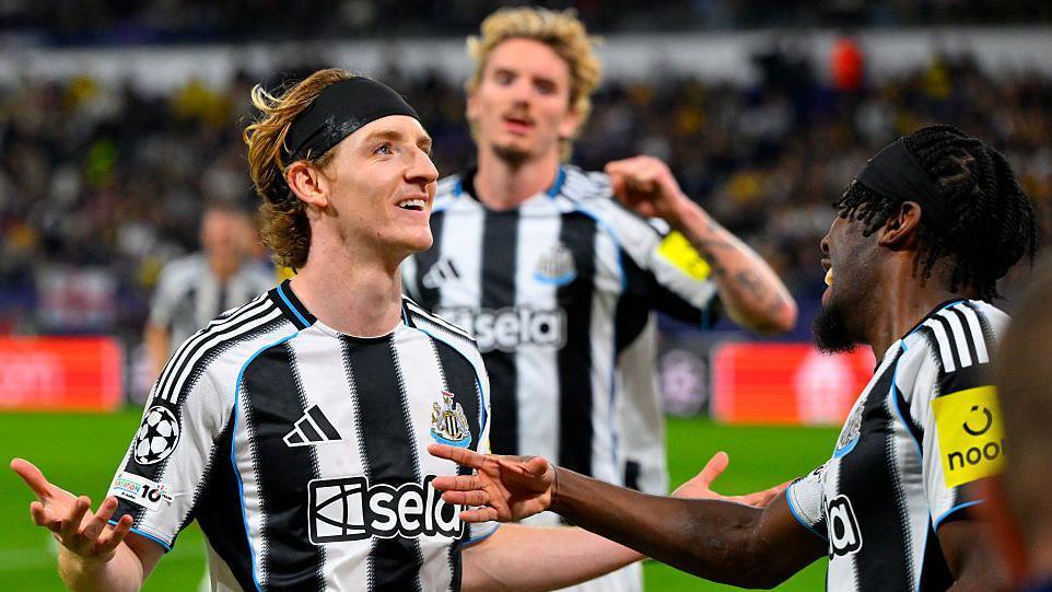 Newcastle Dominate Union Saint-Gilloise 4-0 to Secure First Champions League Win