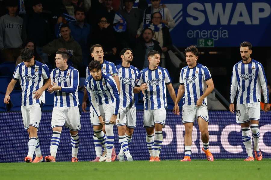 Real Sociedad Beat Sevilla 2-1 in La Liga Thriller