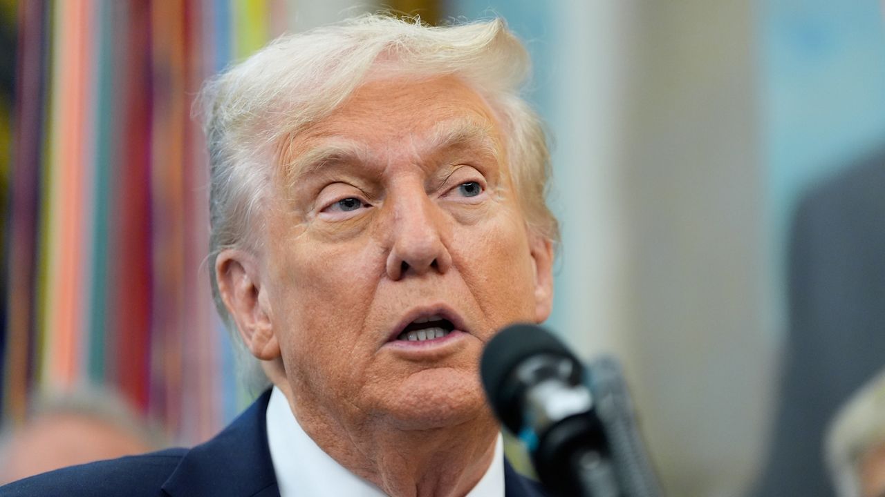 Supreme Court Allows Trump to Strip Protections From Over 300,000 Venezuelan Migrants