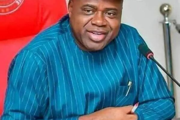 Diri joins APC at rally in Bayelsa