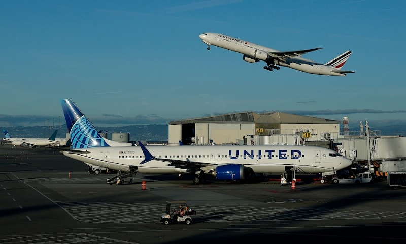 Over 700 Flights Canceled Across the U.S. on Saturday