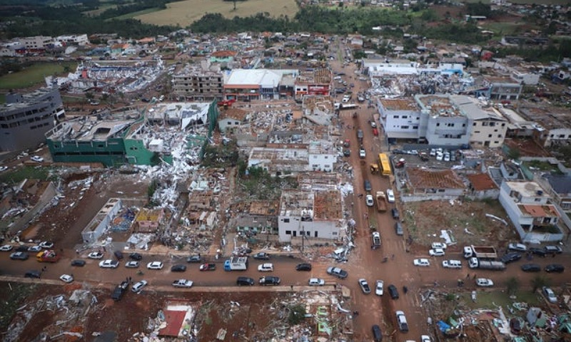 At Least Six Dead, Hundreds Injured as Disaster Strikes Paraná