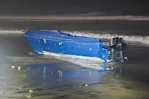 Boat Capsizes Off San Diego: 4 Killed, 5 Pulled to Safety