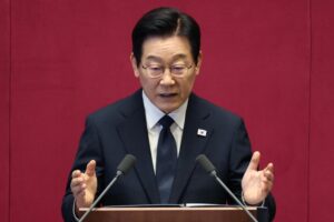 North Korea Warns of ‘Nuclear Domino’ Over Seoul–US Sub Deal