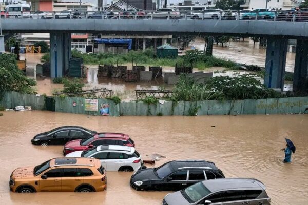 Vietnam Flood Disaster Claims 16 Lives, Officials Confirm