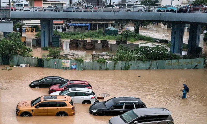 Vietnam Flood Disaster Claims 16 Lives, Officials Confirm