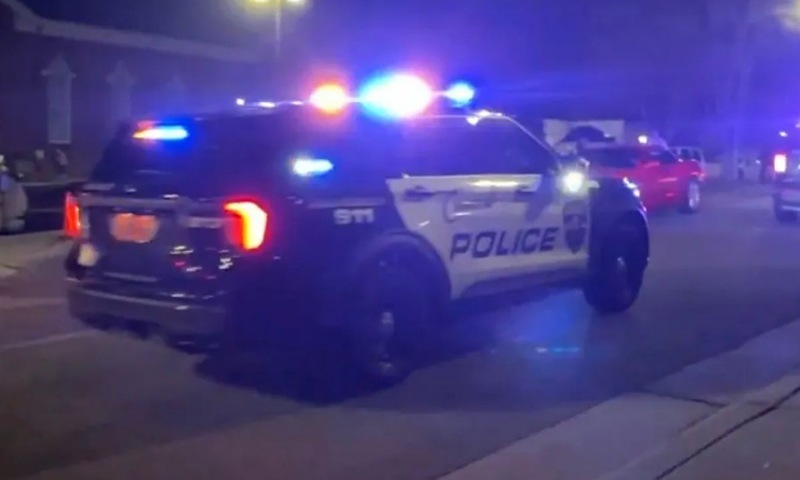 4 Injured in Shooting at North Carolina Christmas Tree Lighting