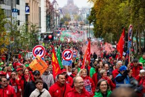 Belgium Erupts in Strikes Amid Govt Austerity Drive