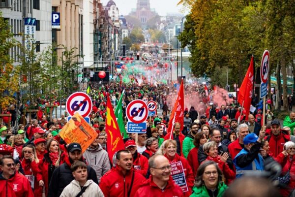 Belgium Erupts in Strikes Amid Govt Austerity Drive