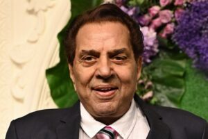 End of an Era: Bollywood Star Dharmendra Passes On at 89