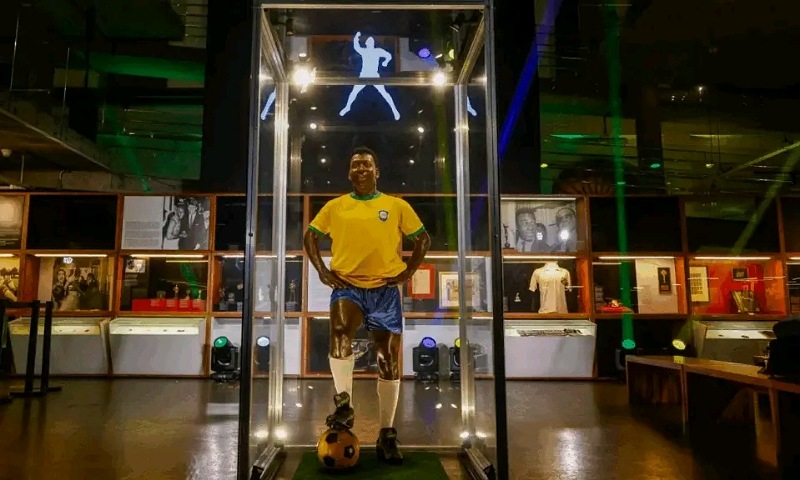 Neymar Family Takes Over Pelé Brand in Major Deal