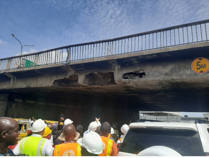 Iddo Bridge Lagos under repair