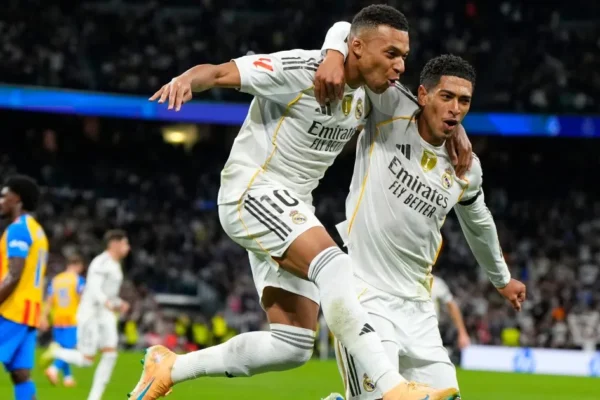 Mbappé and Bellingham Shine as Real Madrid Crush Valencia 4-0