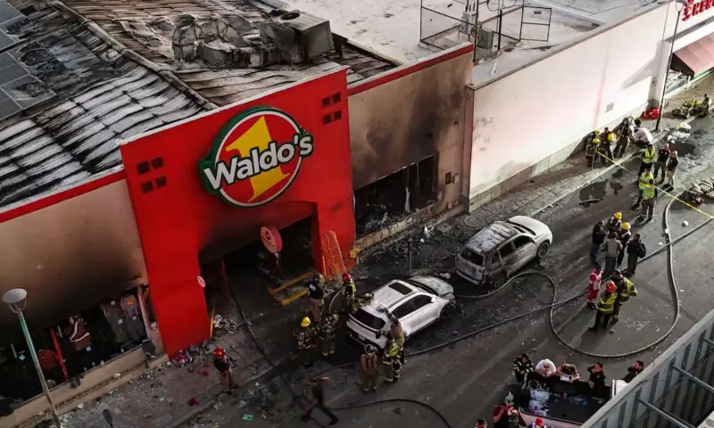 Store Fire and Explosion in Mexico Kills at Least 23