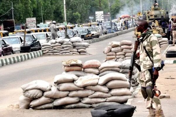 DHQ Dismantles Non-Essential Roadblocks Across Highways