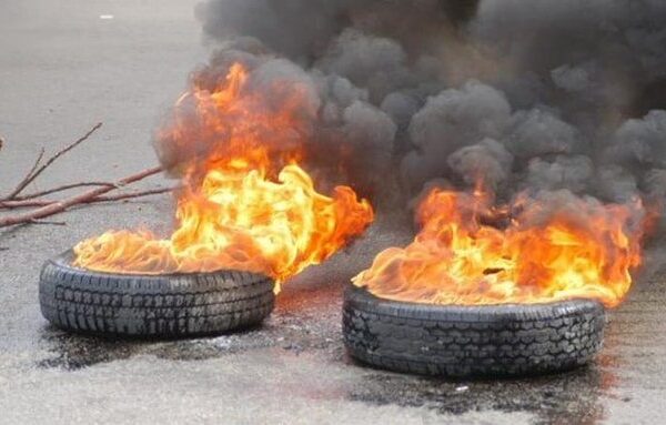 Crossover Night: Police Prohibit Tyre Burning, Threaten Arrest