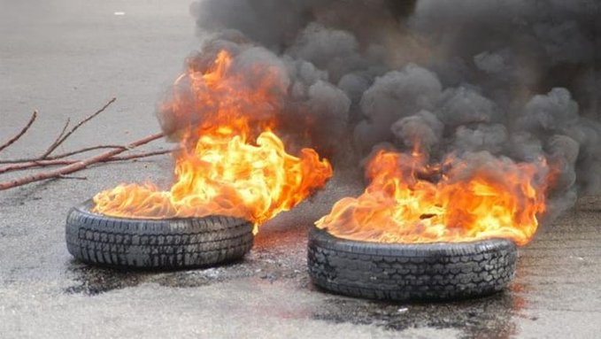Crossover Night: Police Prohibit Tyre Burning, Threaten Arrest