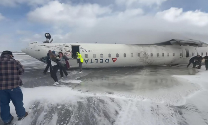 Delta Plane Slides Off Icy Runway in Terrifying Incident
