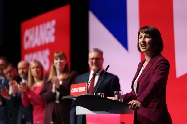 UK Labour to Bar Trans Women from 2026 Women’s Conference