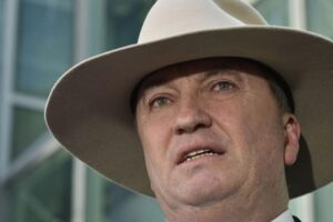 Ex-Australian Deputy PM Switches to Anti-Immigration Party