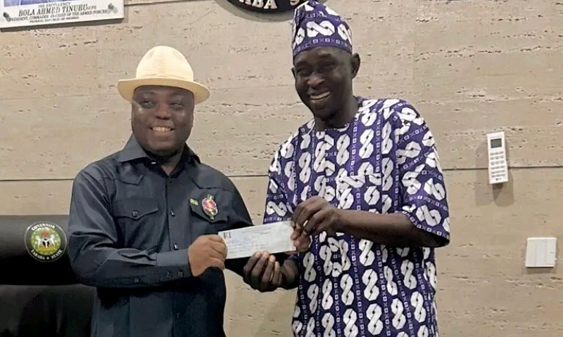 Taraba Governor Officially Registers as APC Member