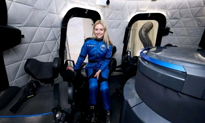 Elena Vasquez Makes History as First Wheelchair User to Travel to Space
