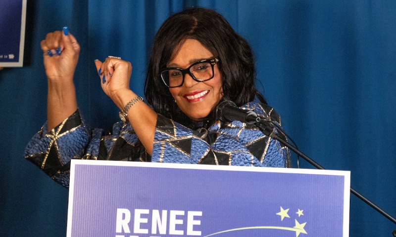 Democrat Wins Iowa Senate Race, Stops GOP Supermajority