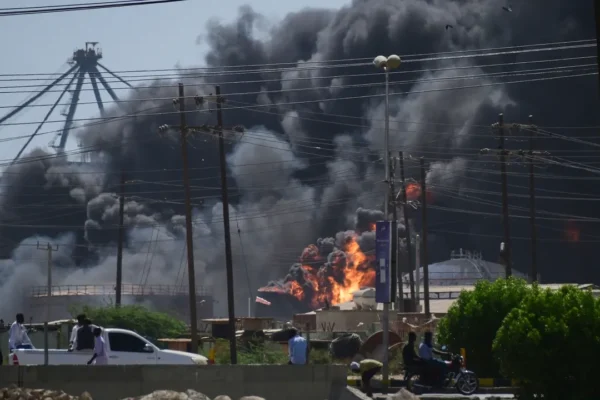 Drone Strike Kills 10 at Market as Fighting Intensifies in Sudan