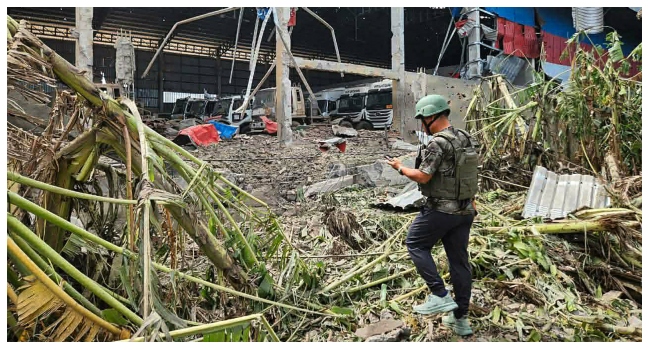 ver 500,000 Displaced as Cambodia–Thailand Border Clashes Intensify