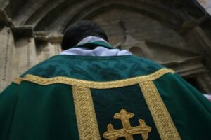 Gunmen Shoot Catholic Priest on Christmas Day in Imo