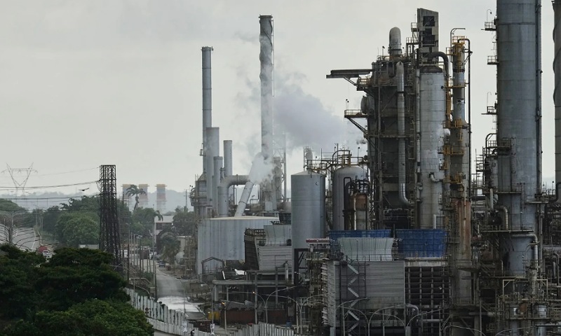 US and Venezuela in Talks to Bring Venezuelan Crude Back to US Refineries