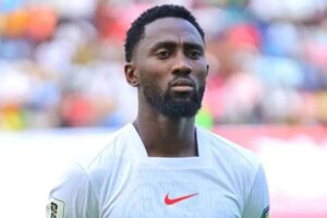 Wilfred Ndidi Vows to Pay Super Eagles Bonuses If FG Fails